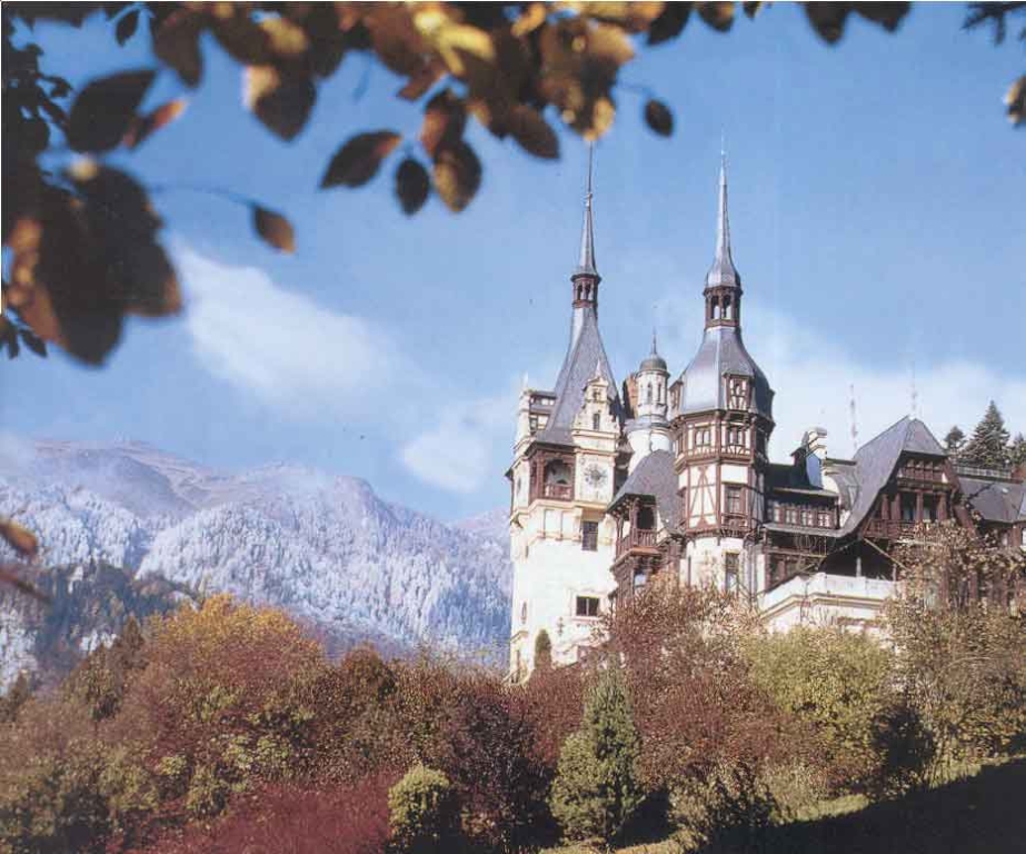 Sinaia-PelesCastle.jpg