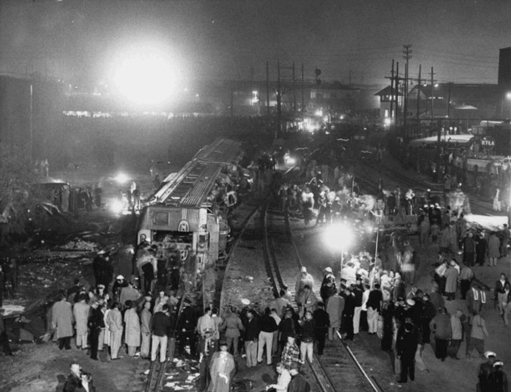 1956-0122_SantaFeTrainWreck_613.jpg