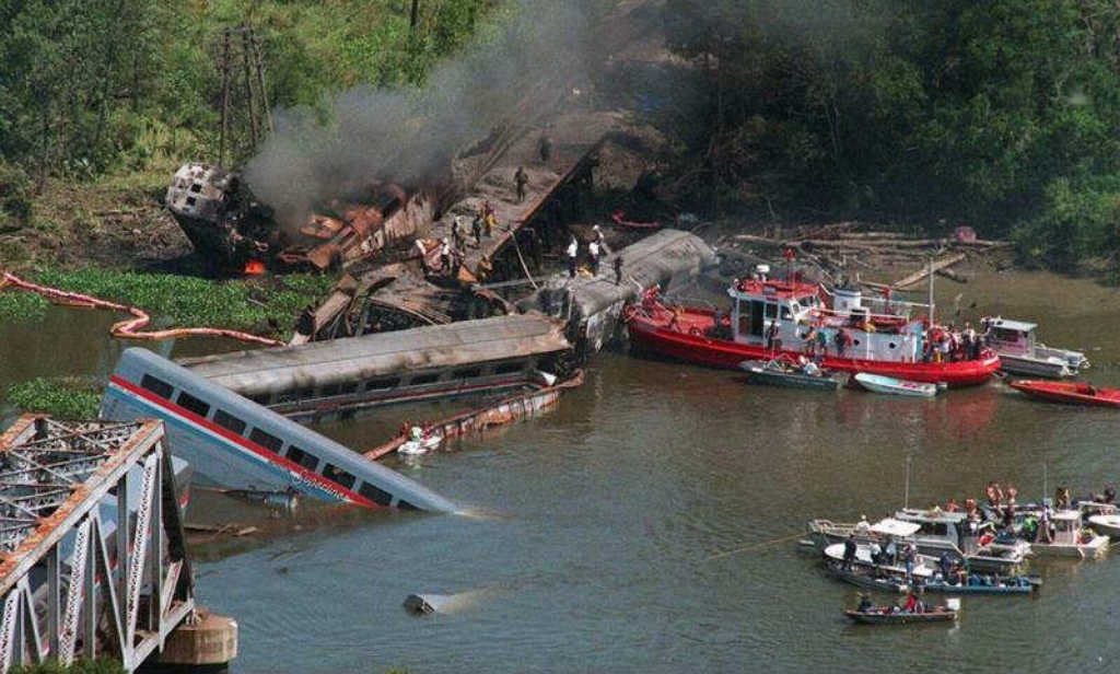 bridge-collapses-train-wreck-railway-accident.jpg