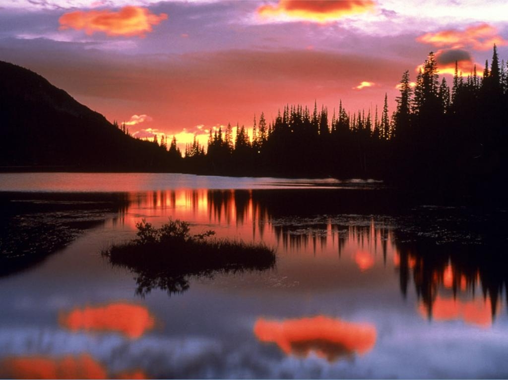 reflection_lake_at_sunrise.jpg