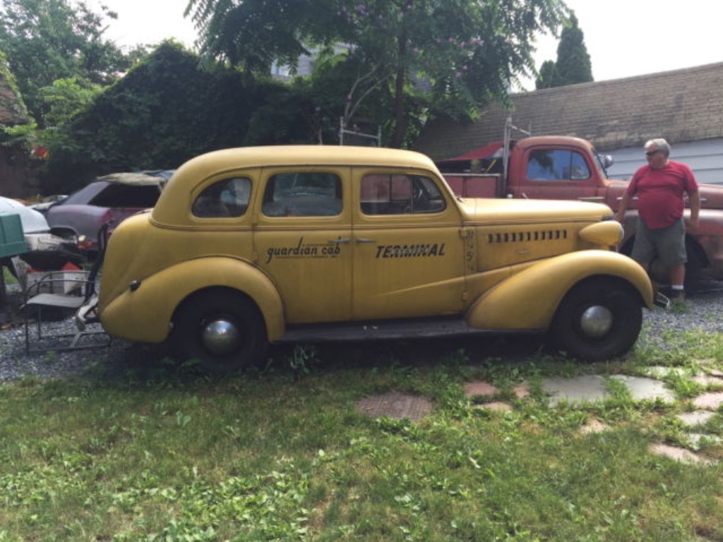 1938-chevrolet-taxi-garage-find-nyc-movie-veteran-5.jpg