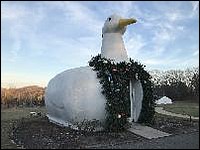 2019 12 Christmas Flanders Big Duck