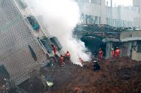 china-building-collapse.jpg