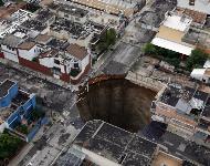 sinkhole-guatemala-city.jpg