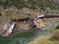 Train%20Wreck%20in%20Wind%20River%20Canyon%201.jpg