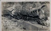 train-wreck-1919.jpg