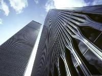 skyward-view-of-the-twin-towers-of-the-world-trade-center_u-l-p5x8950.jpg