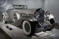 1933_Duesenberg_SJ_(26177483593).jpg