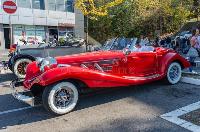 belgrade-serbia-october-oldtimer-exhibition-parking-lot-front-rakovica-municipality-mercedes-benz-k-luxus-roadster-s-135807833.jpg